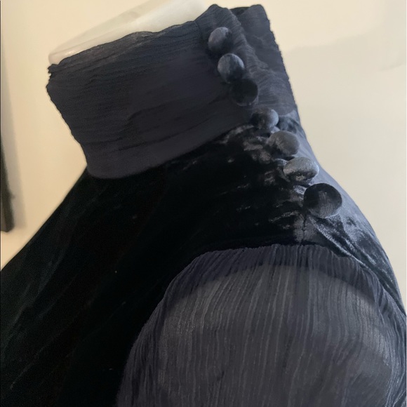 CIRCLE Navy Blue Velvet A-Line Dress - Picture 6 of 16